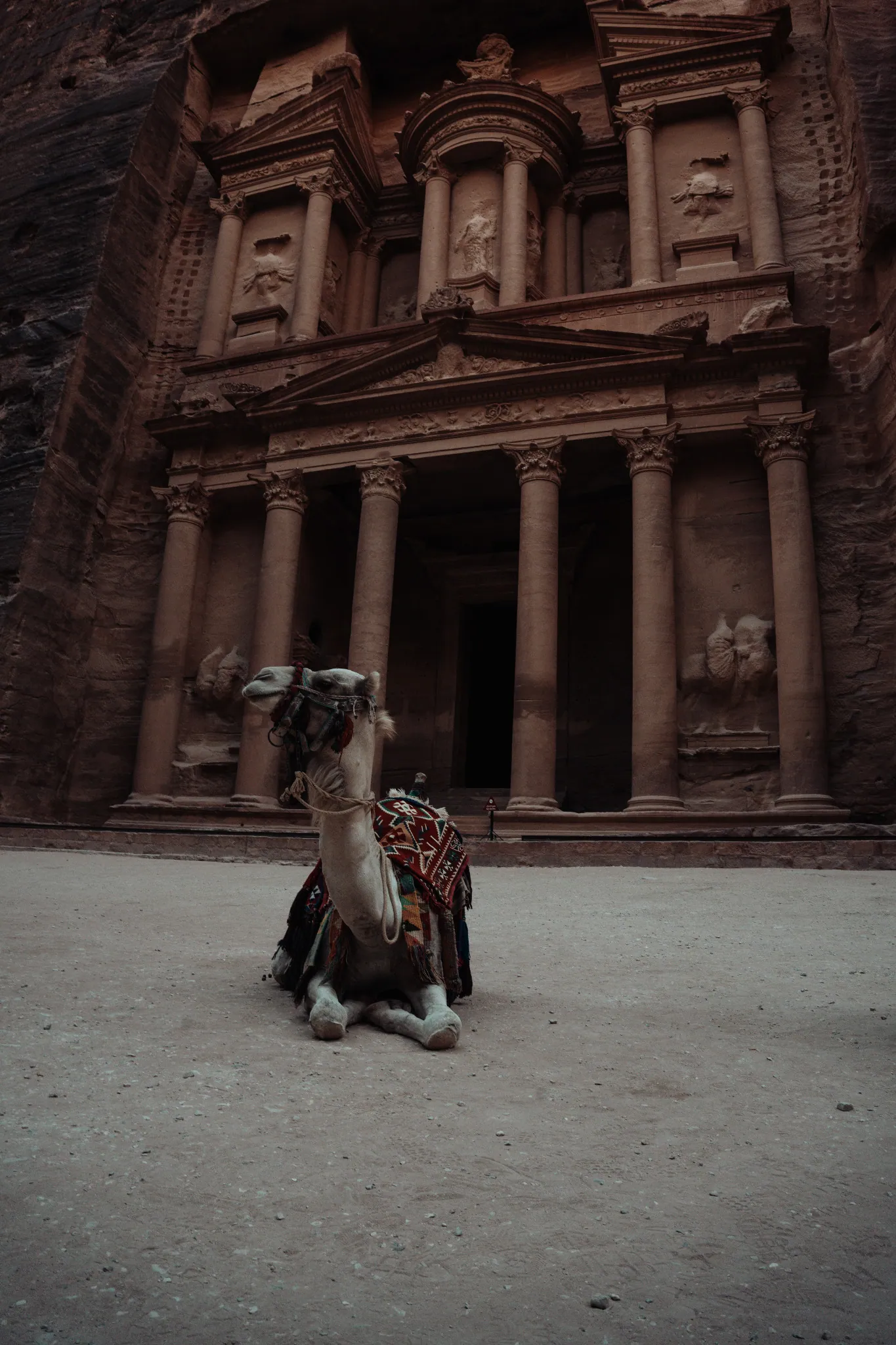 PETRA — A PHOTOGRAPHIC STUDY, image 6
